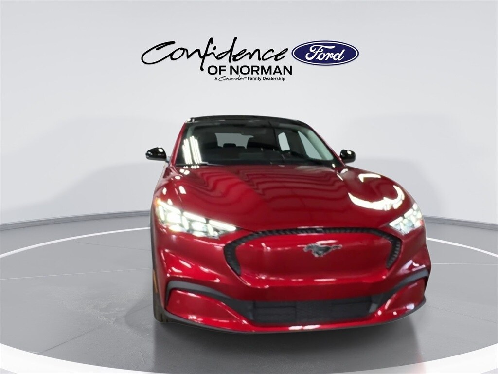 2024 Ford Mustang Mach-E Select photo 3