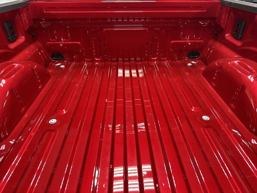 2025 Ford F-150 XLT - Photo 30