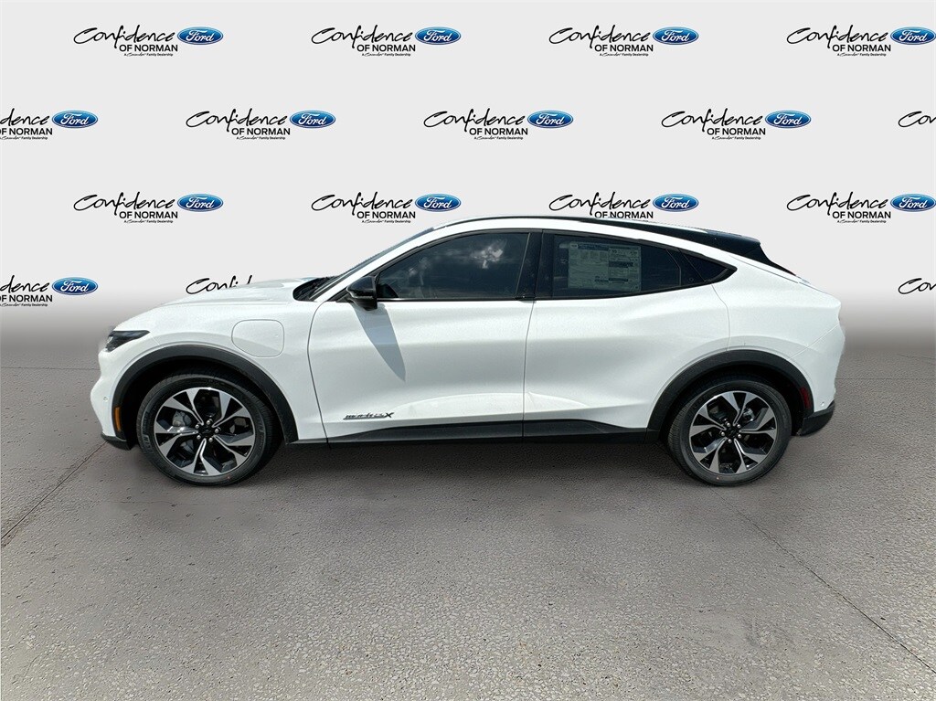 2024 Ford Mustang Mach-E Select photo 4