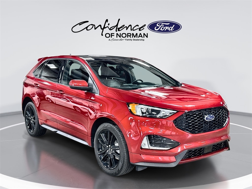 2022 Ford Edge ST-Line