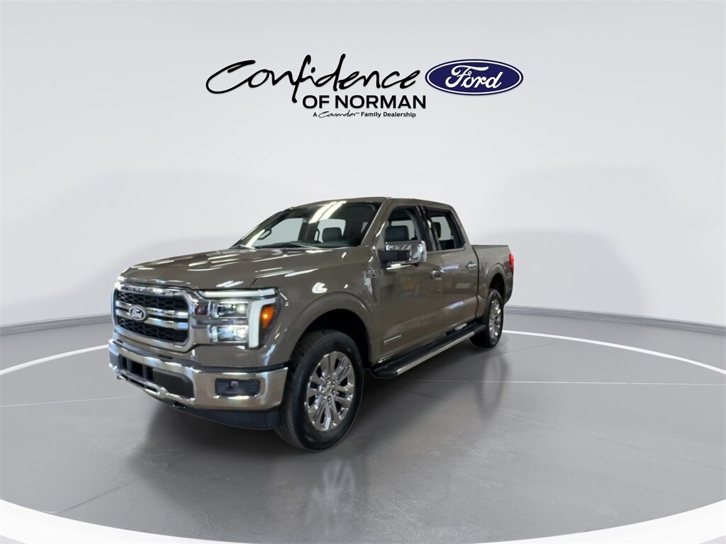 2025 Ford F-150 Lariat photo 4