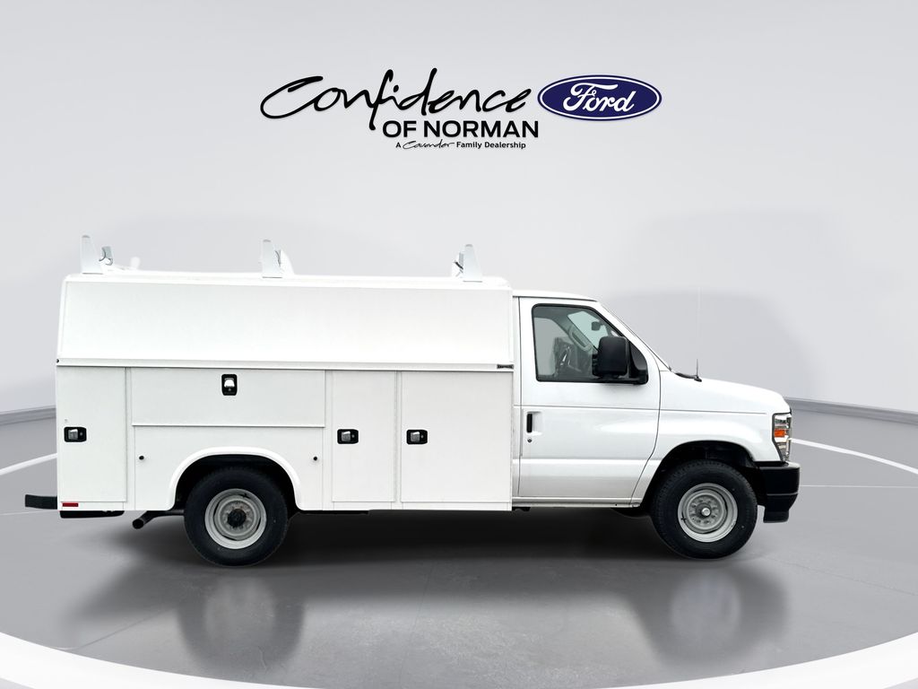 2026 Ford E-Series Cutaway Base - Photo 10