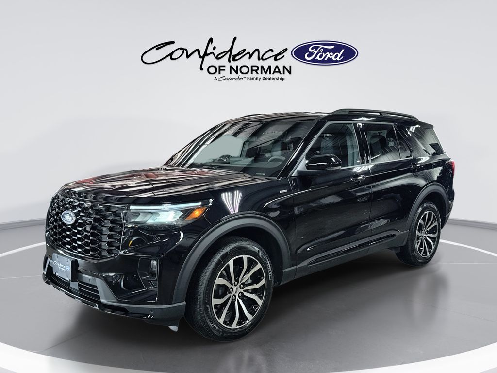 2026 Ford Explorer ST-LINE 4WD's photo