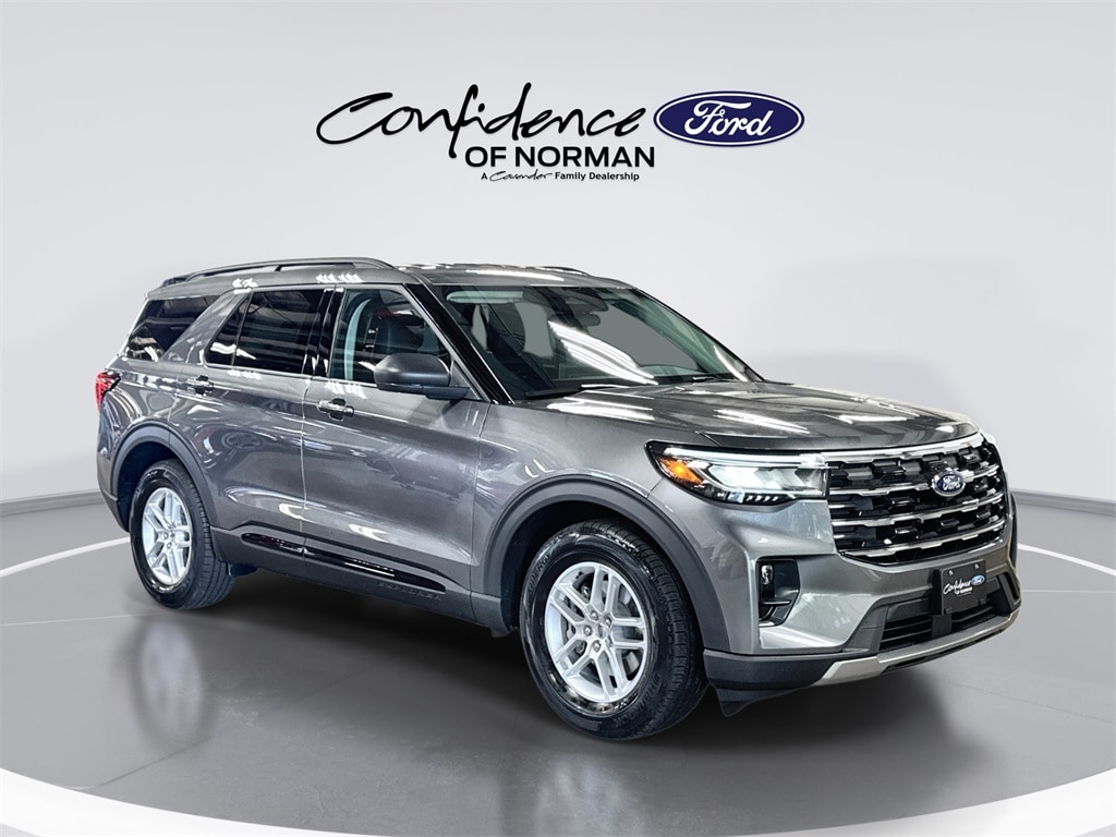 2026 Ford Explorer's photo