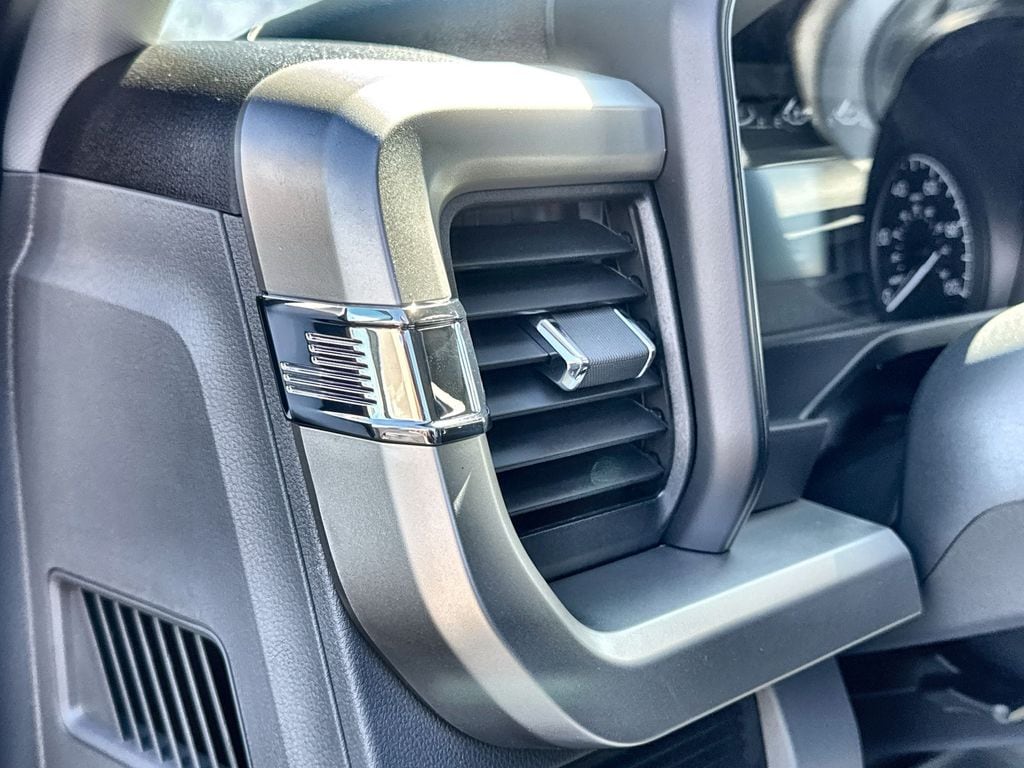 2025 Ford F-250 Super Duty XL - Photo 16