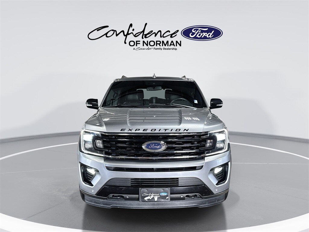 2020 Ford Expedition Limited photo 2