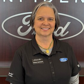Staff member Tracey Lamunyon from 376e53bf5778