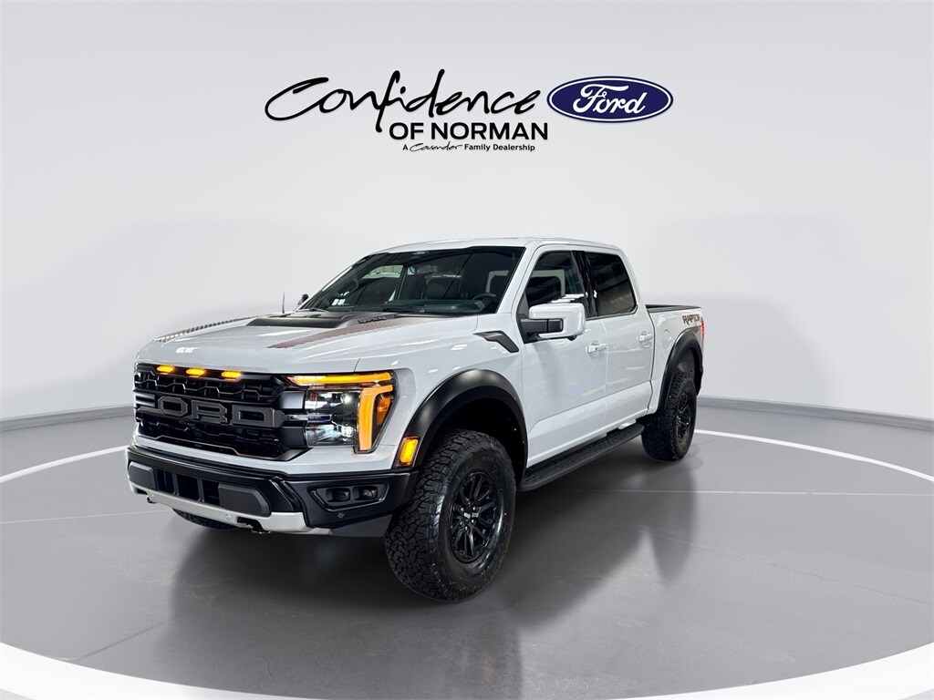 2025 Ford F-150 Raptor photo 3