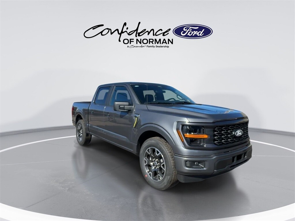2025 Ford F-150 STX photo 2