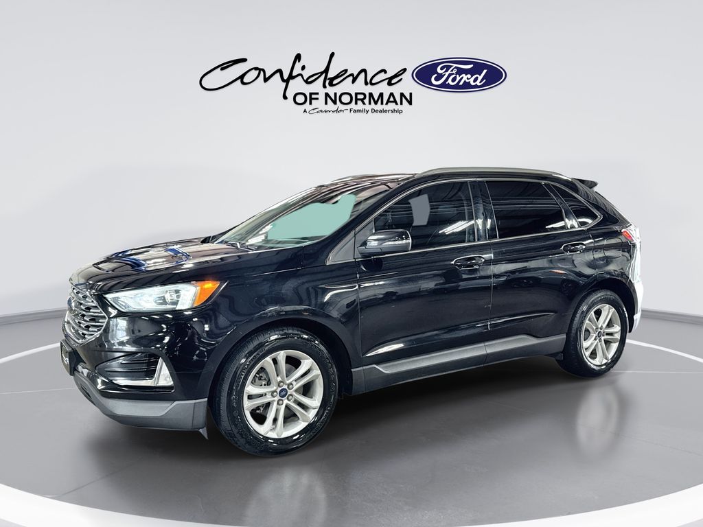 2019 Ford Edge SEL's photo