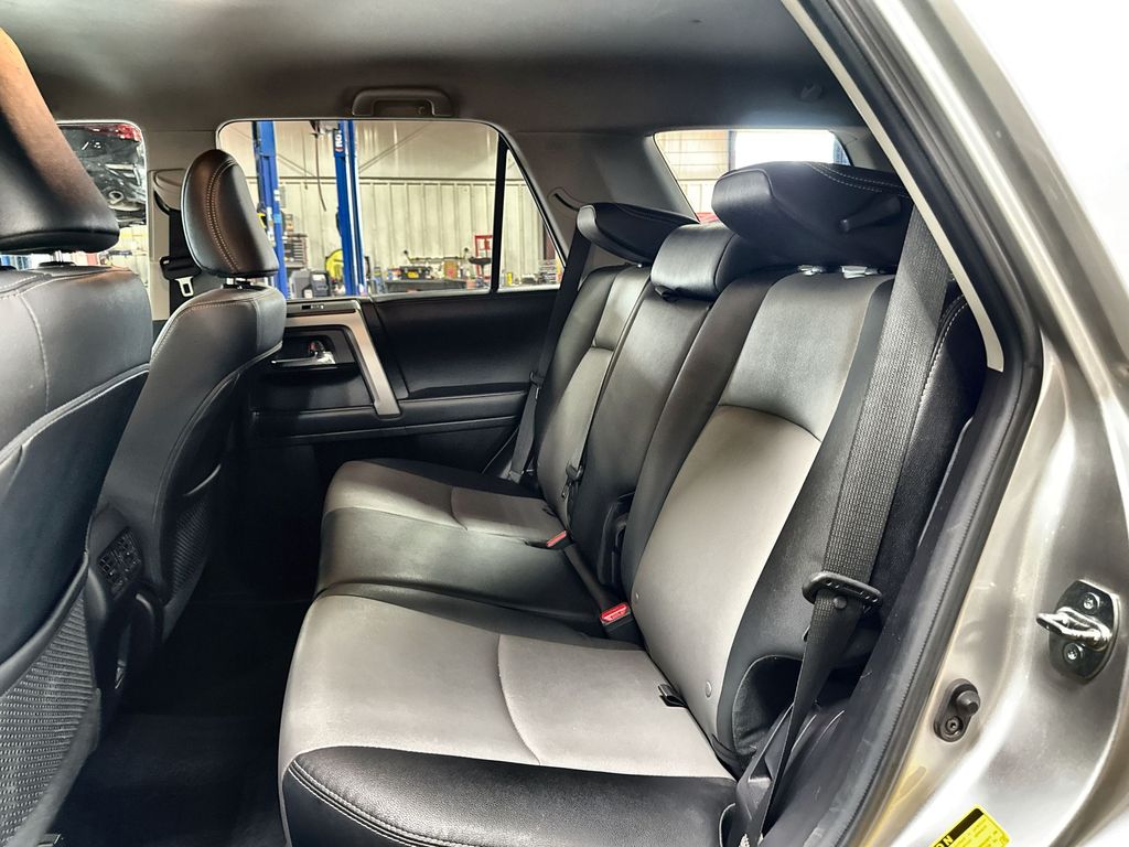 2022 Toyota 4Runner SR5 Premium - Photo 25