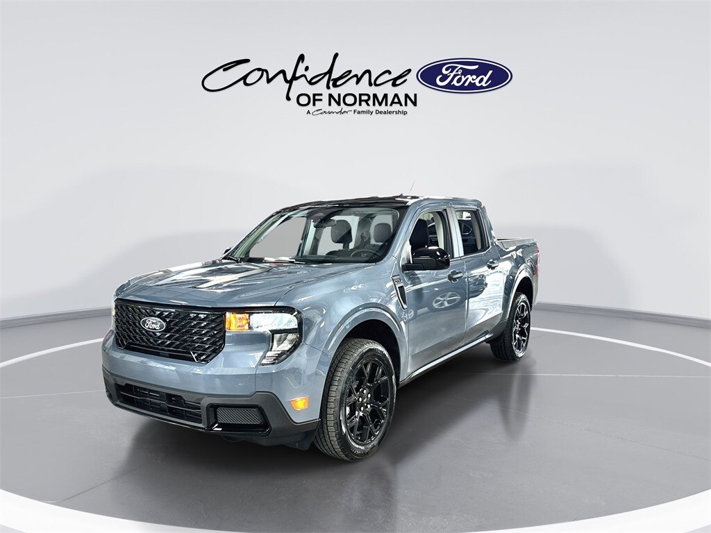 2025 Ford Maverick XLT photo 2