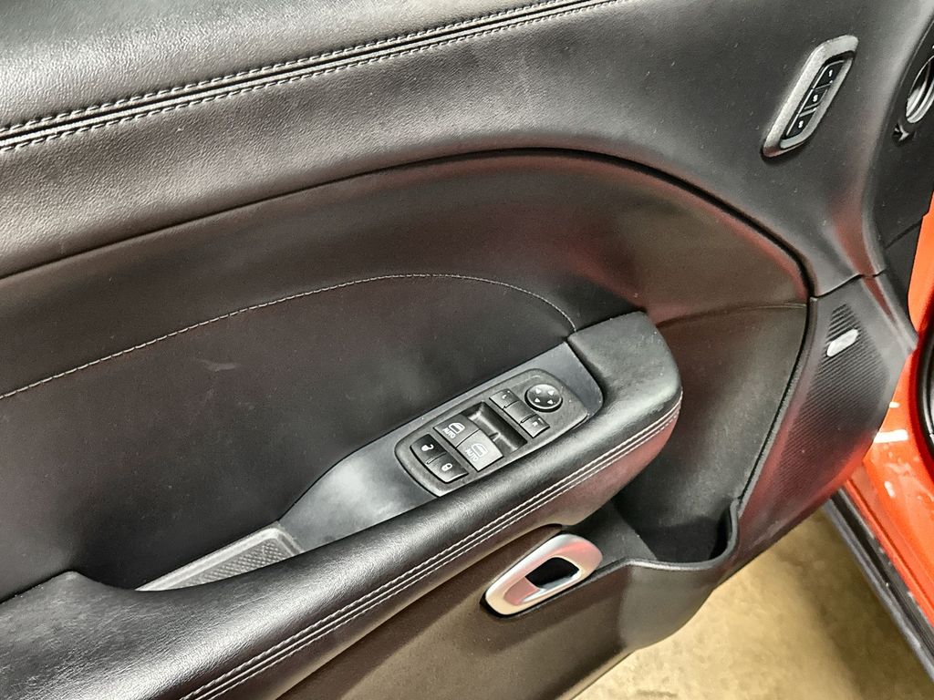 2023 Dodge Challenger R/T - Photo 14