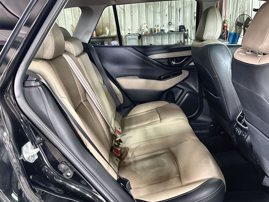 2022 Subaru Outback Limited - Photo 31