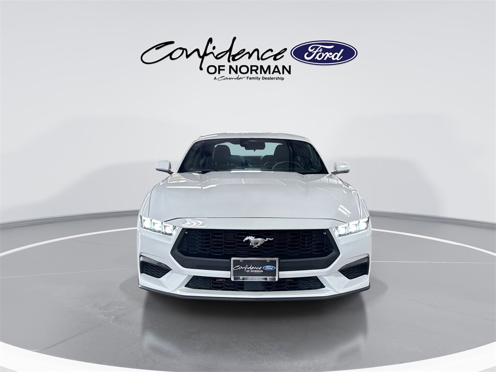 2024 Ford Mustang EcoBoost photo 2