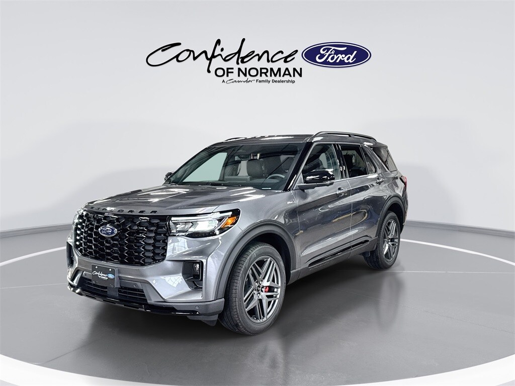 2025 Ford Explorer ST-Line photo 3