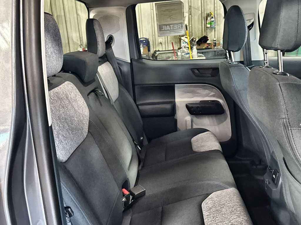 2025 Ford Maverick XLT - Photo 28