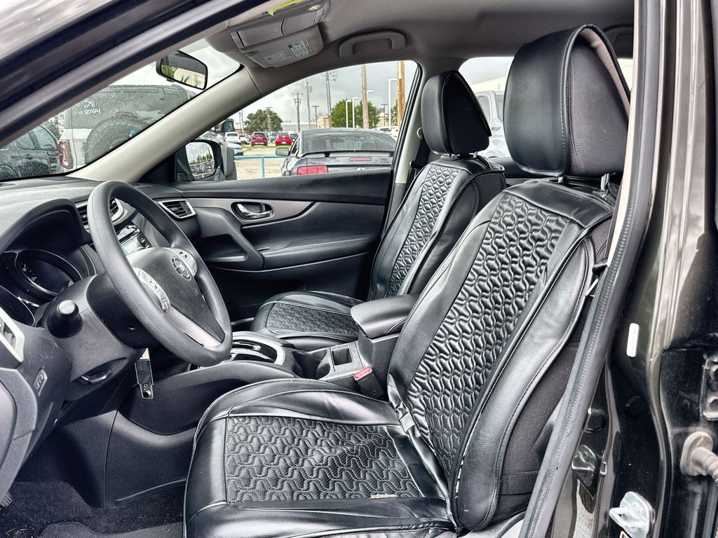Used 2016 Nissan Rogue S with VIN KNMAT2MT2GP686720 for sale in Norman, OK