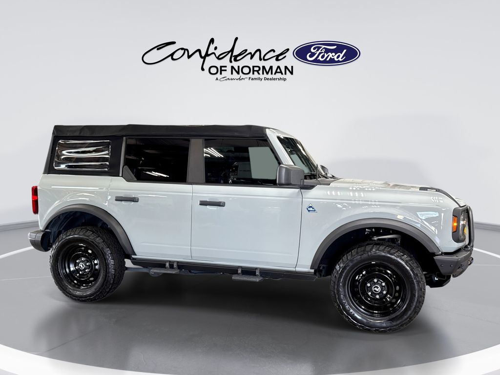 2022 Ford Bronco 4-Door Black Diamond - Photo 10