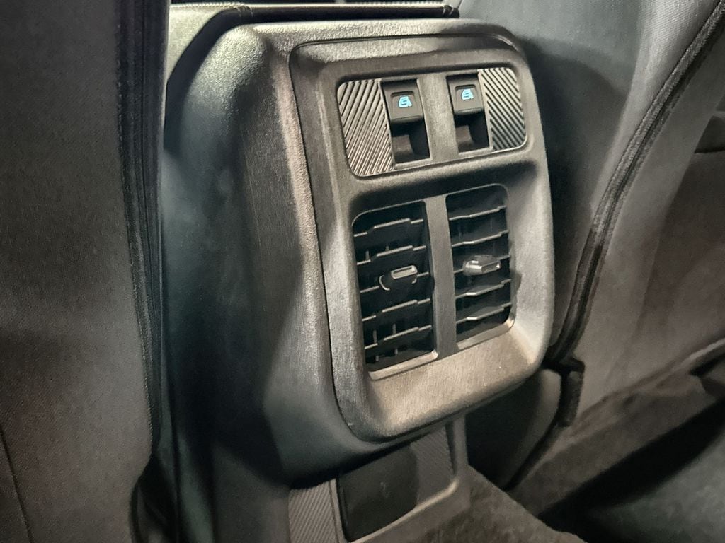 2025 Ford Bronco 4-Door Base - Photo 27