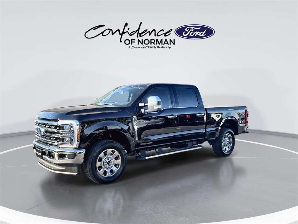 2026 Ford F-250 Lariat photo 4