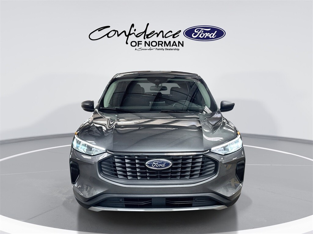 2026 Ford Escape Active photo 2