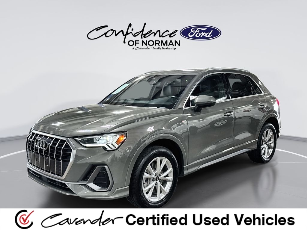 2024 Audi Q3 45 TFSI S Line Premium quattro's photo
