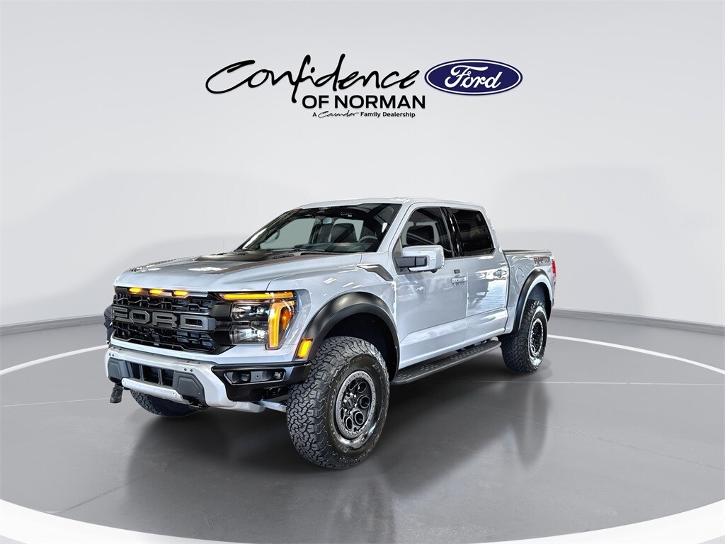 2025 Ford F-150 Raptor photo 3