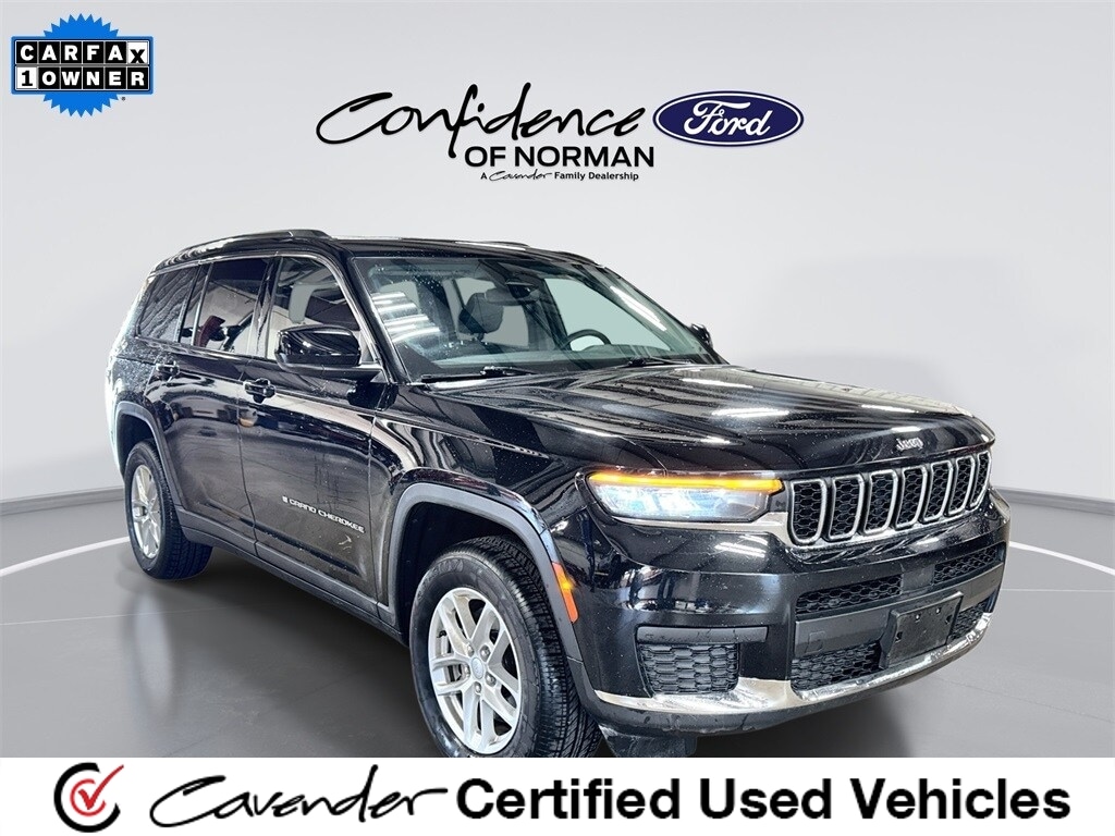 2023 Jeep Grand Cherokee L Laredo's photo