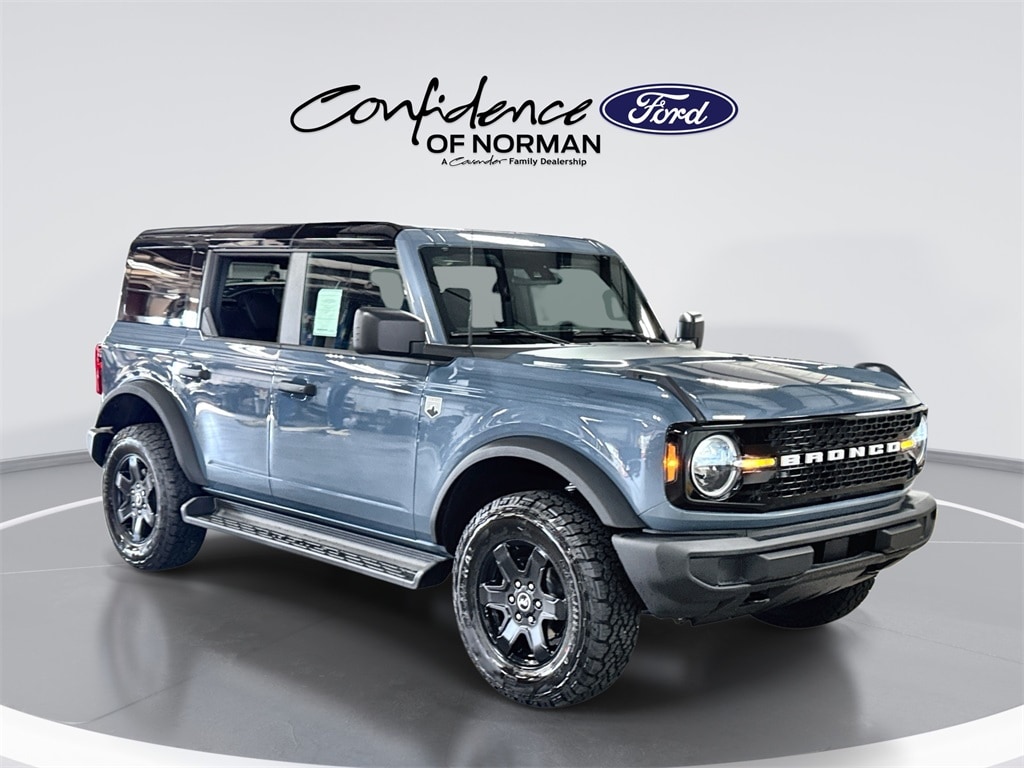 2025 Ford Bronco 4-Door Big Bend's photo