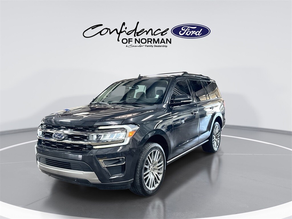 2024 Ford Expedition Limited photo 3