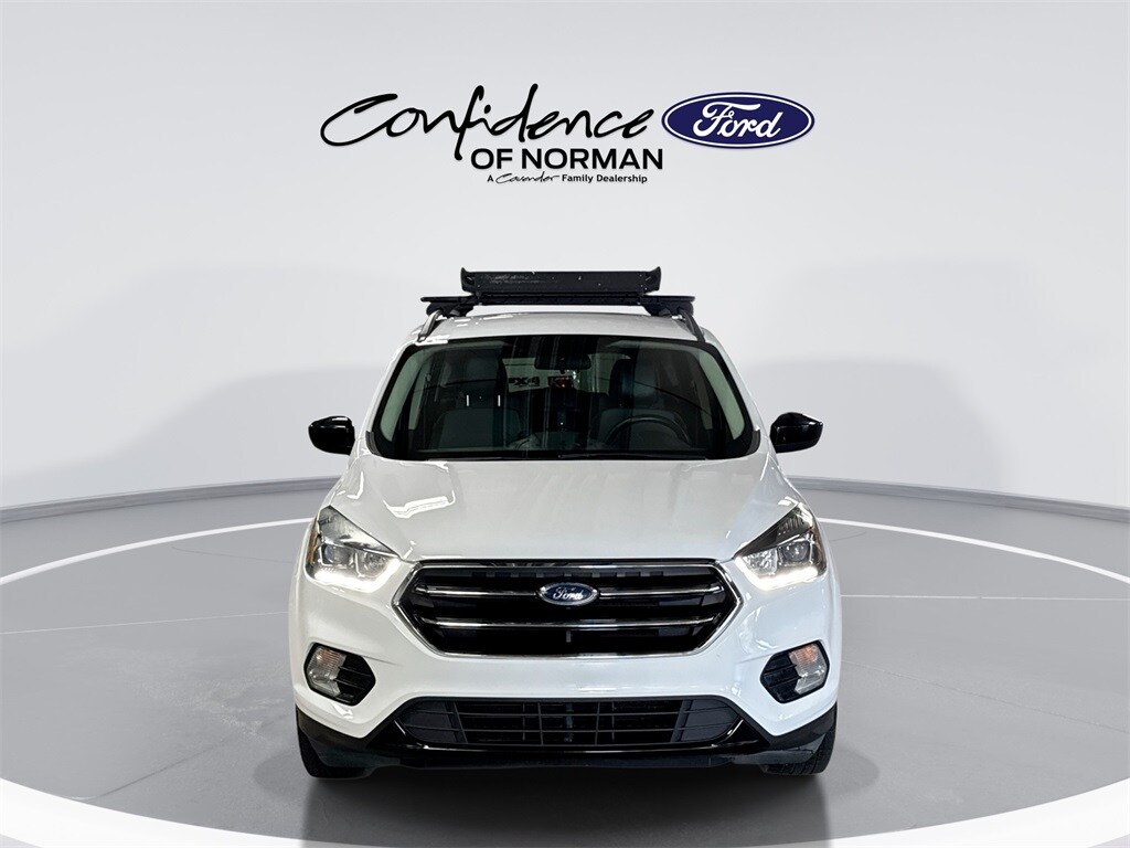 2019 Ford Escape SE photo 2