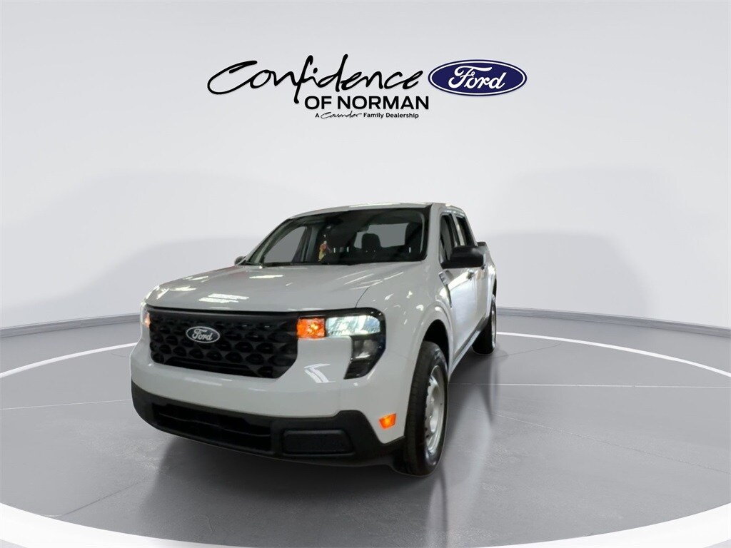 2025 Ford Maverick XL photo 4