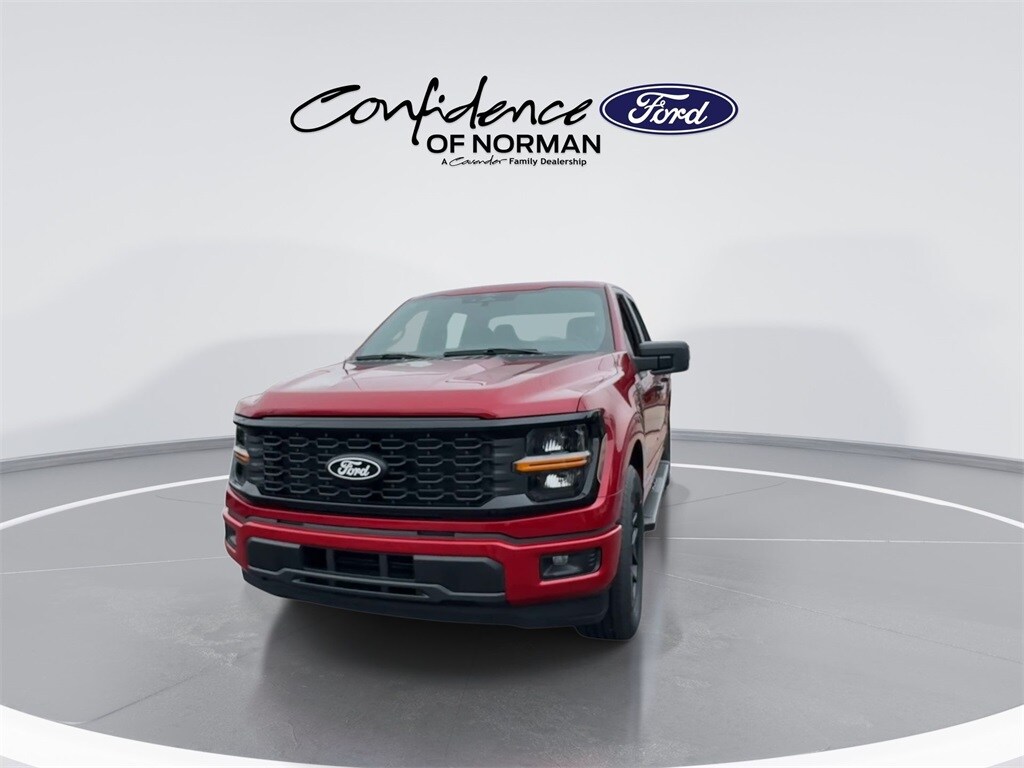 2025 Ford F-150 STX photo 4