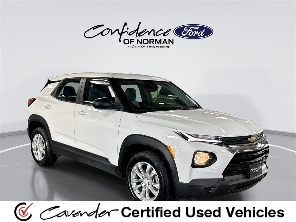 2023 Chevrolet TrailBlazer LS's photo