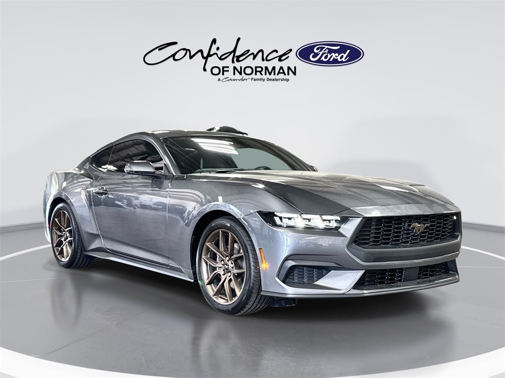 2025 Ford Mustang Coupe 