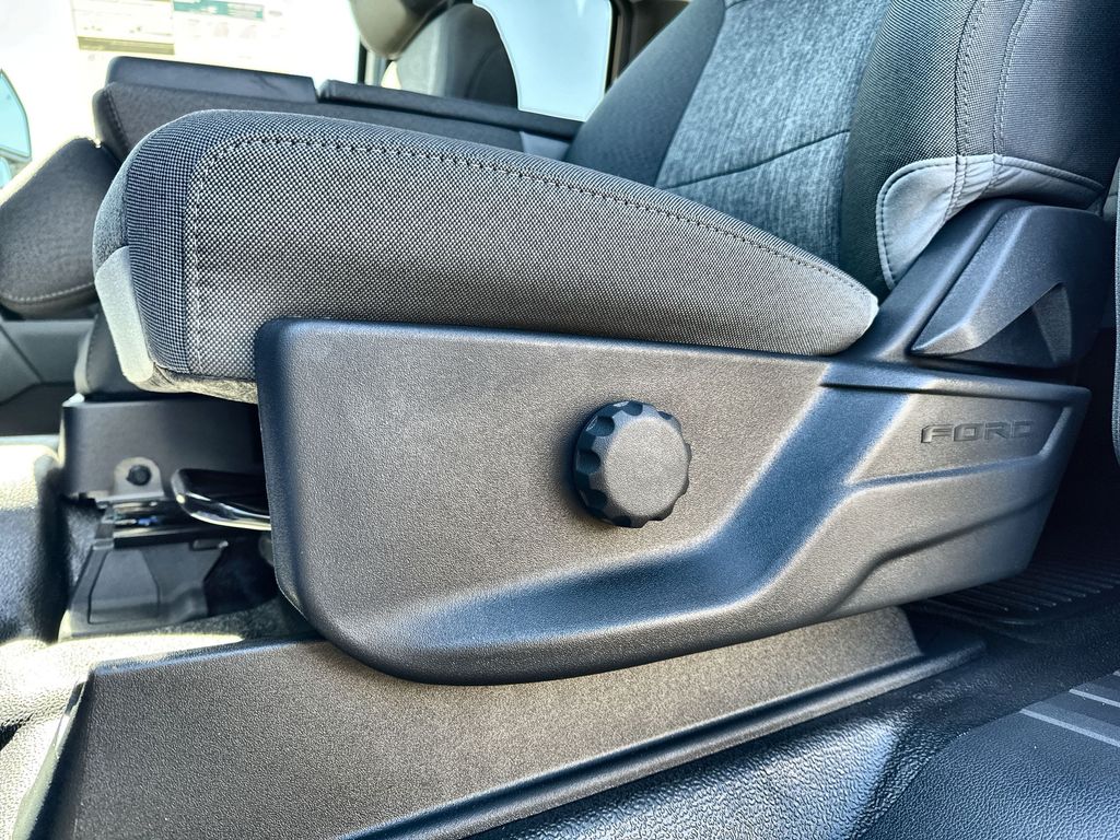 2025 Ford F-250 Super Duty XL - Photo 14