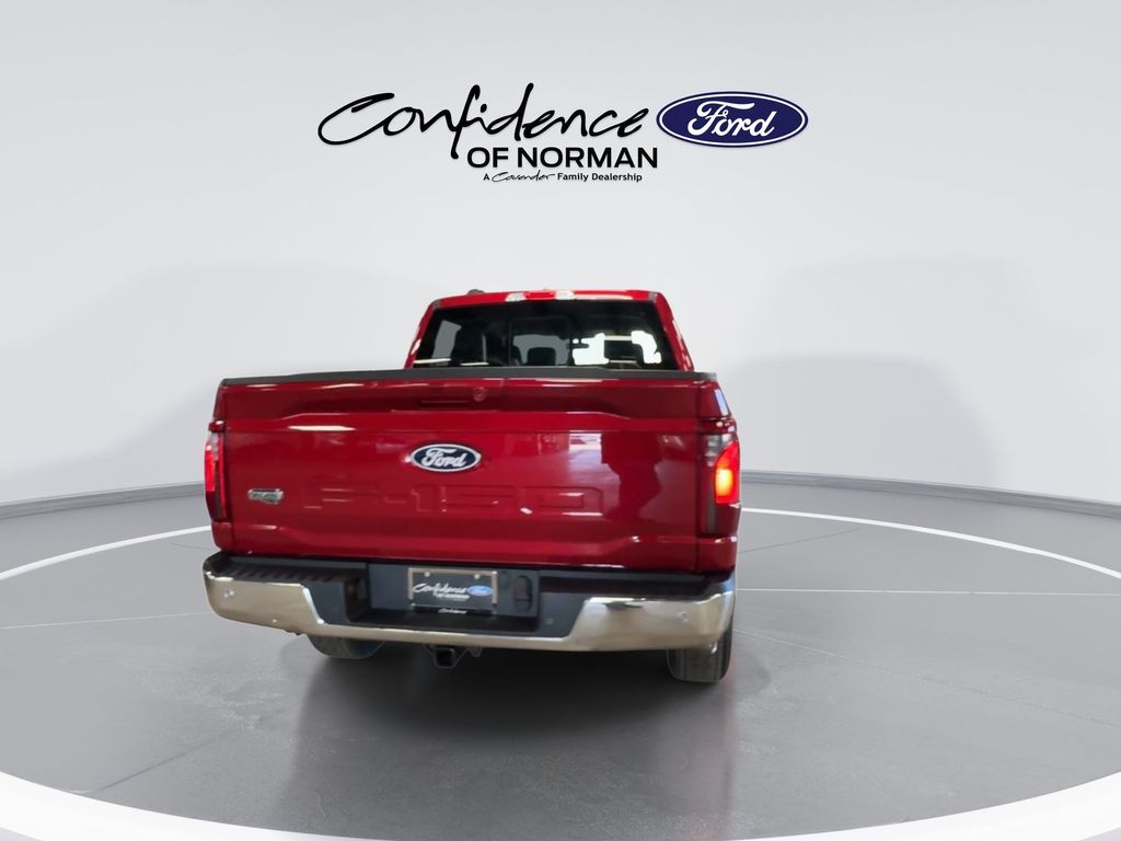 2025 Ford F-150 XLT - Photo 9