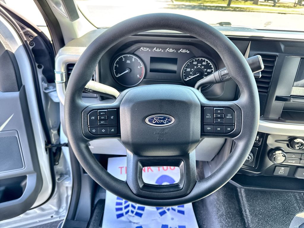 2025 Ford F-250 Super Duty XL - Photo 18