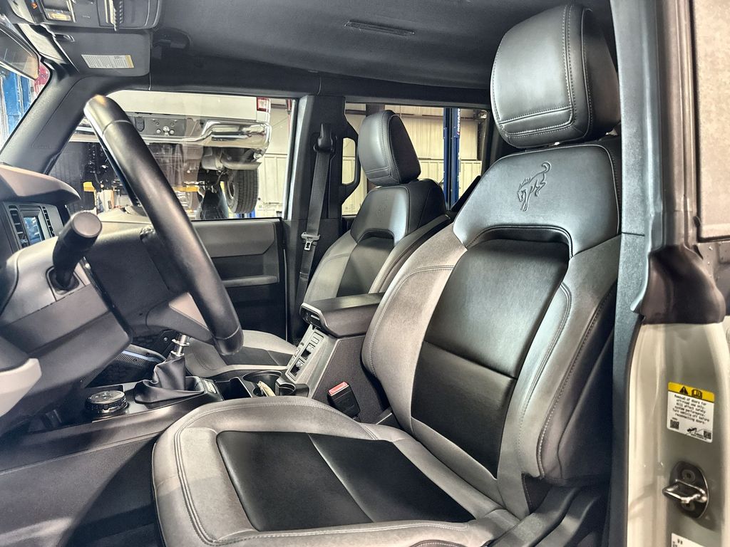2022 Ford Bronco 4-Door Black Diamond - Photo 12