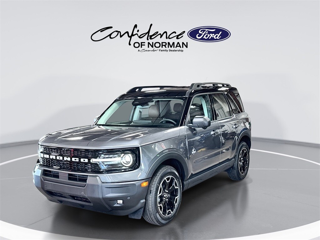 2025 Ford Bronco Sport Outer Banks photo 3