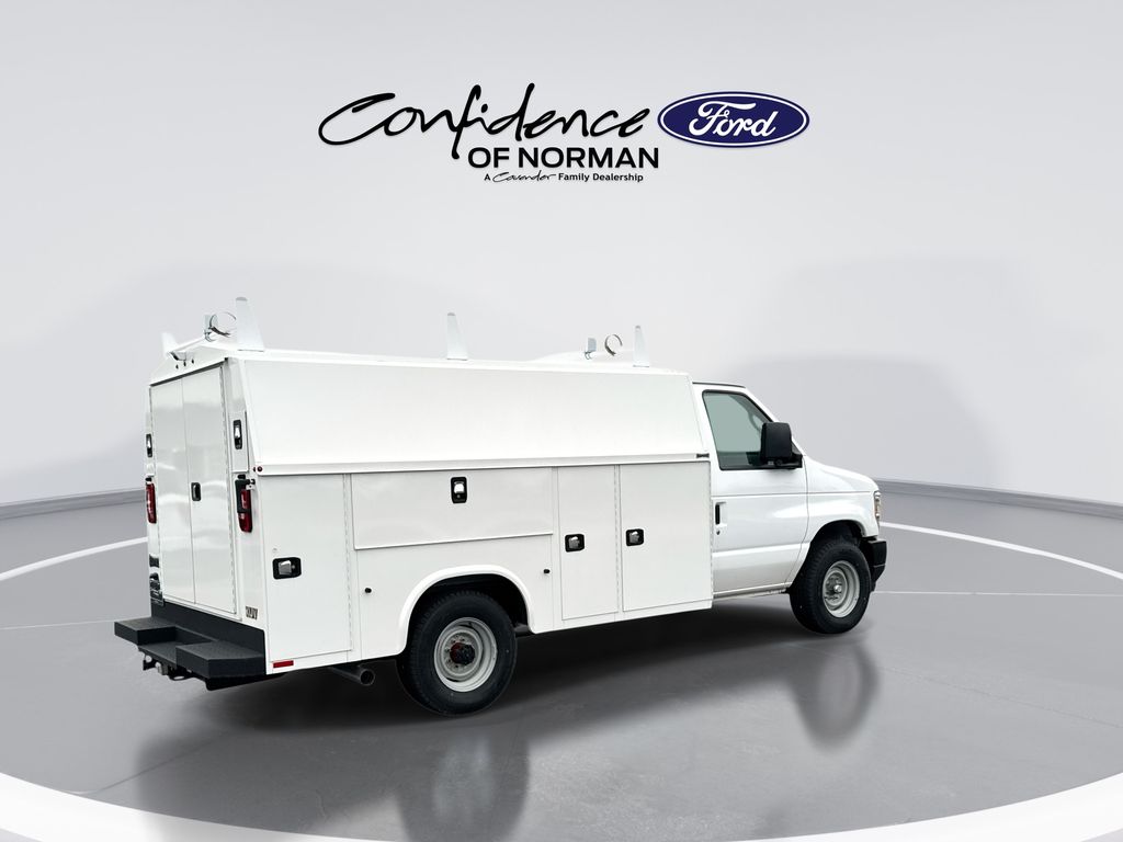 2026 Ford E-Series Cutaway Base - Photo 9