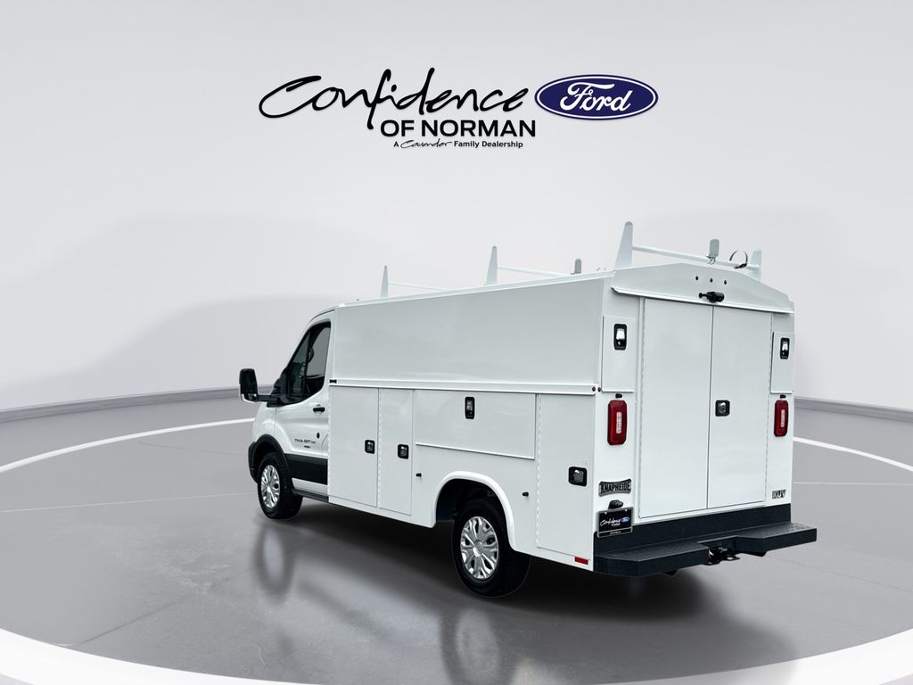 2025 Ford Transit Cutaway Base - Photo 6