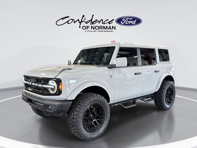 2026 Ford Bronco Outer Banks&reg; SUV