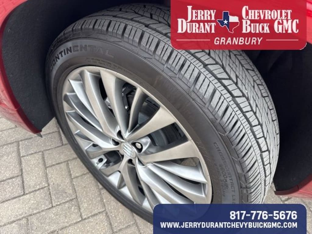 Used 2025 Buick Enclave Avenir SUV