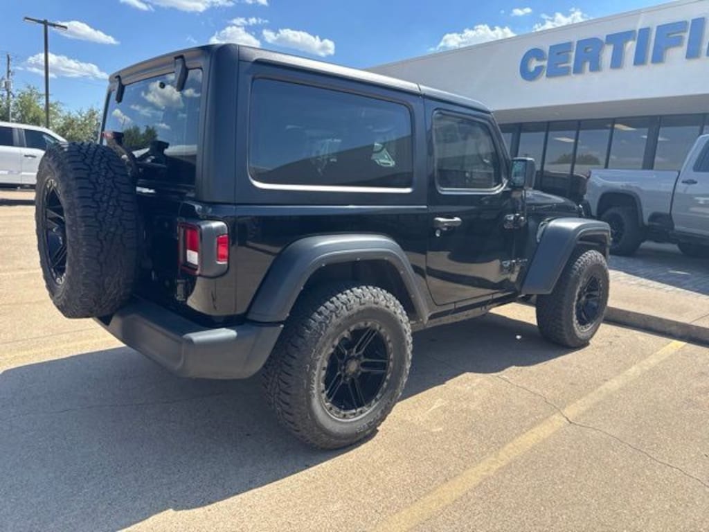 Used 2022 Jeep Wrangler Sport SUV