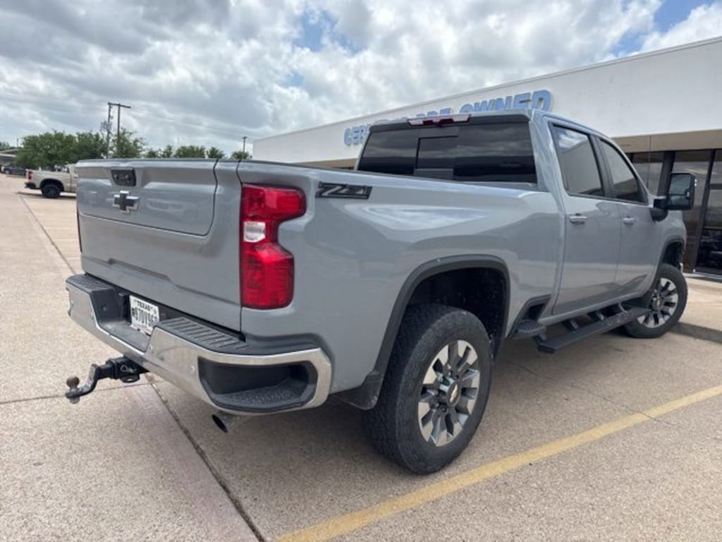 Used 2024 Chevrolet Silverado 2500HD LT Truck