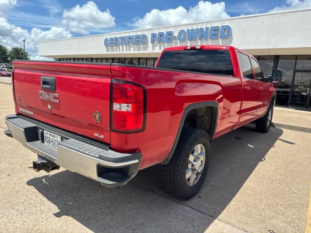 Used 2018 GMC Sierra 2500HD SLE Truck