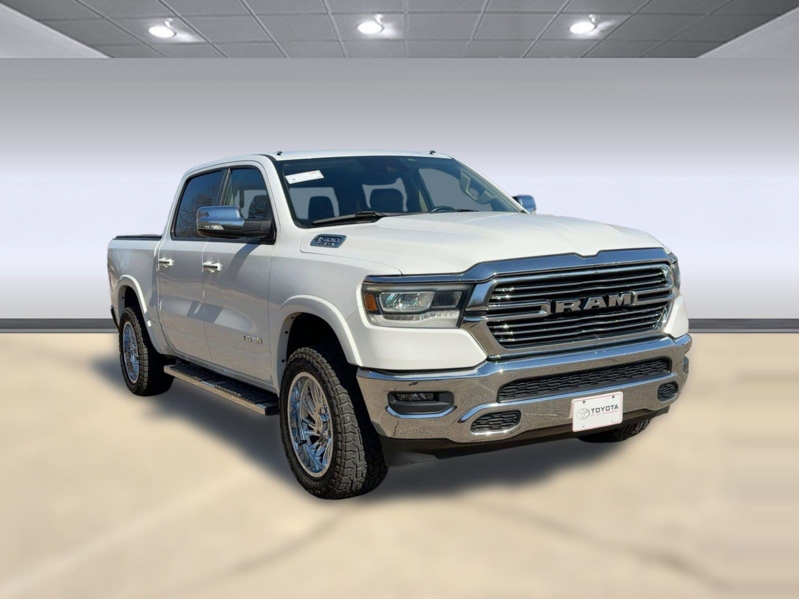 2021 RAM Ram 1500 Pickup Laramie - Photo 6