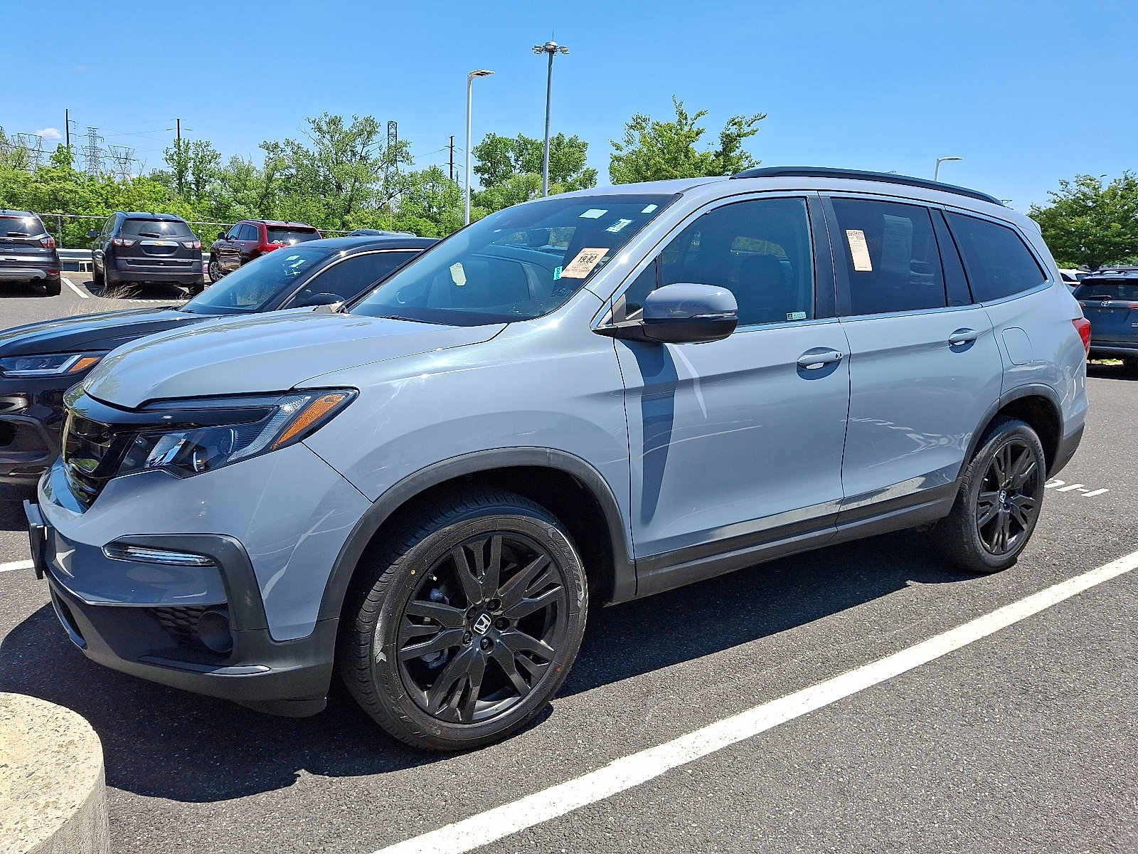 Certified 2022 Honda Pilot SE with VIN 5FNYF6H21NB070383 for sale in Conshohocken, PA
